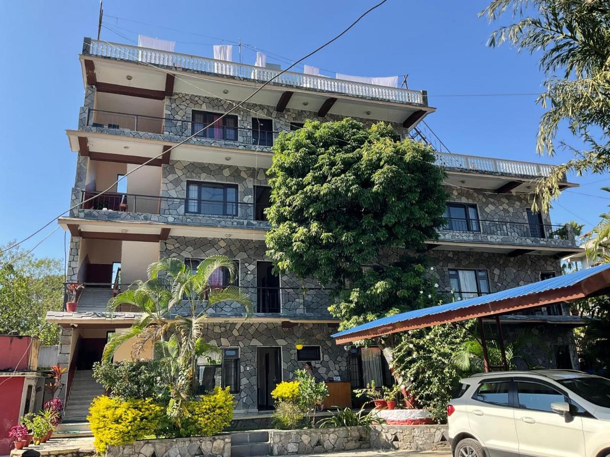 Trekkers Lodge Pokhara Eksteriør billede