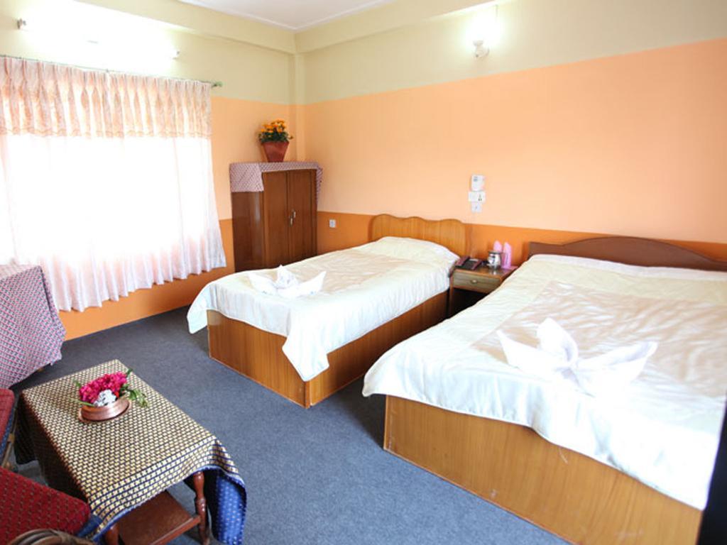 Trekkers Lodge Pokhara Eksteriør billede