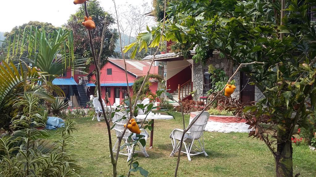 Trekkers Lodge Pokhara Eksteriør billede