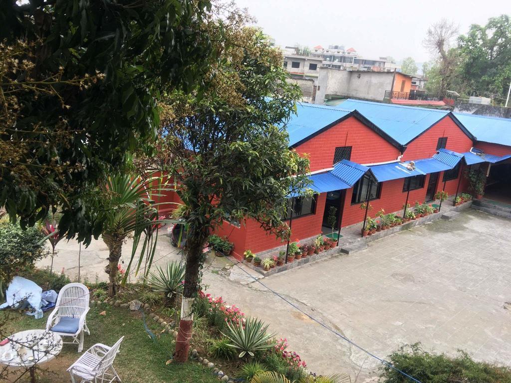Trekkers Lodge Pokhara Eksteriør billede