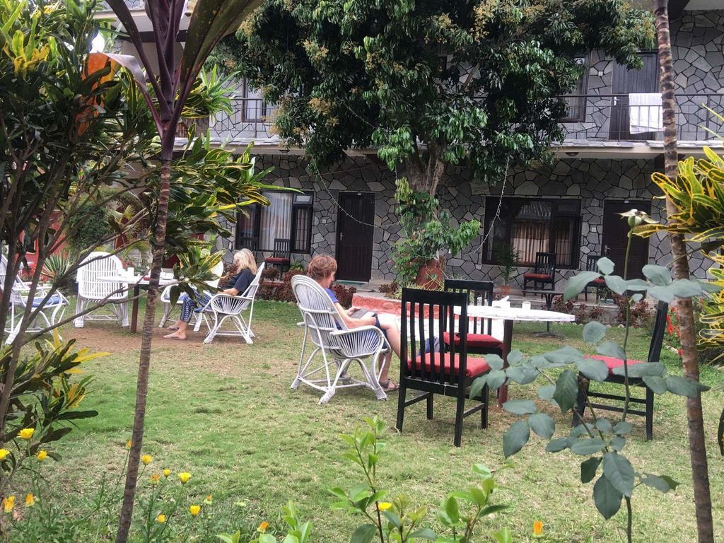 Trekkers Lodge Pokhara Eksteriør billede