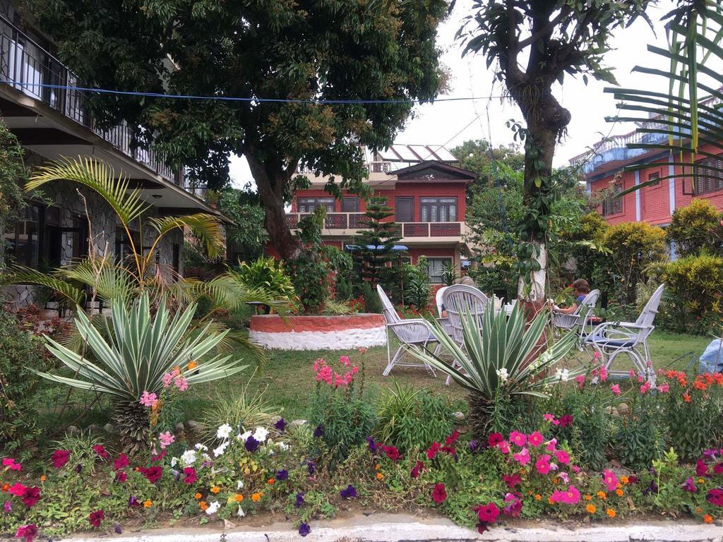Trekkers Lodge Pokhara Eksteriør billede