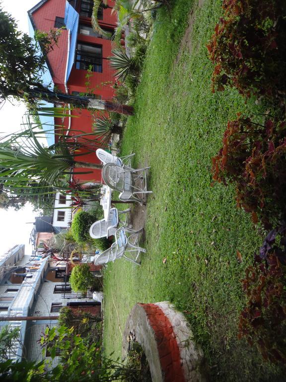 Trekkers Lodge Pokhara Eksteriør billede
