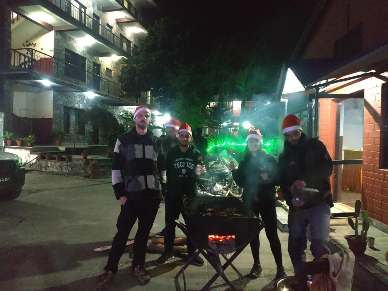 Trekkers Lodge Pokhara Eksteriør billede