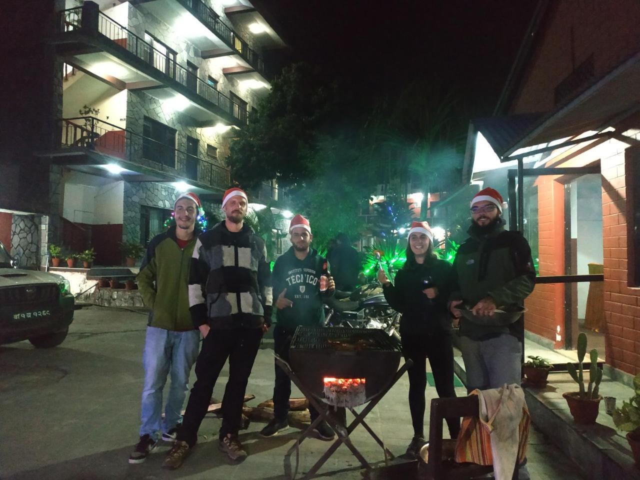 Trekkers Lodge Pokhara Eksteriør billede